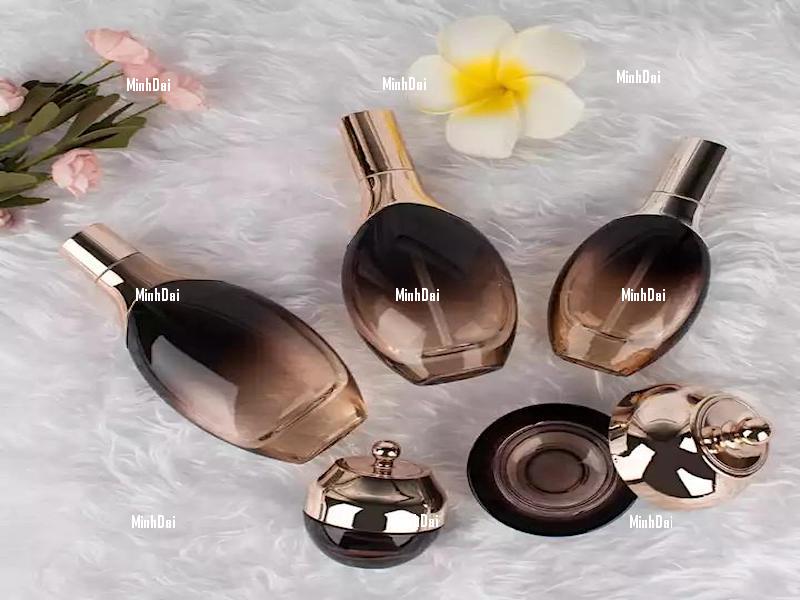 Doanh nghiệp DIY của Bỉ cần tìm đối tác sản xuất và xuất khẩu chốt, móc, kẹp thép và đai vải